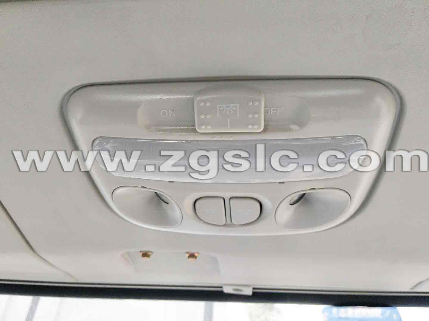 程力集團(tuán)東風(fēng)天錦抑塵車(chē)(國(guó)五)