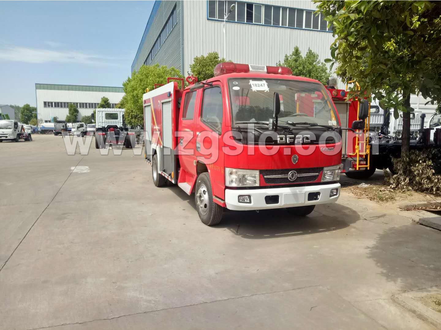 東風(fēng)凱普特雙排水罐消防車 （國五）