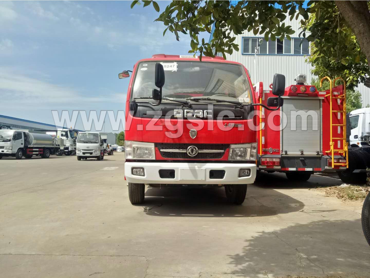 東風(fēng)凱普特雙排水罐消防車 （國五）