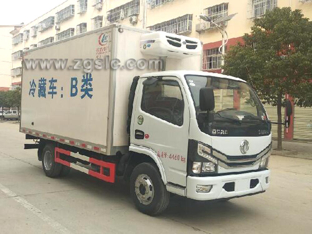國六東風(fēng)多利卡冷藏車_冷藏車配備什么冷機
