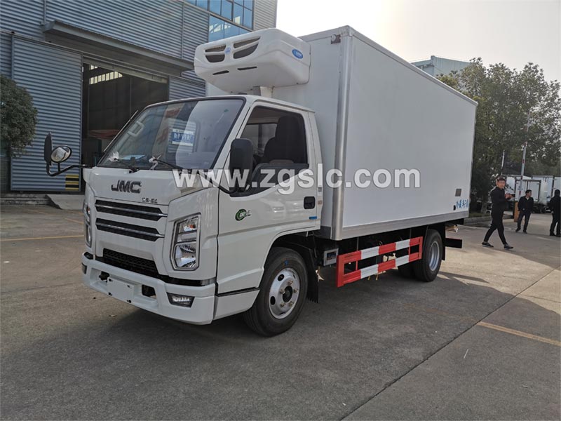 程力集團(tuán)國六江鈴順達(dá)藍(lán)牌冷藏車